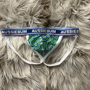 Aussiebum new without tag